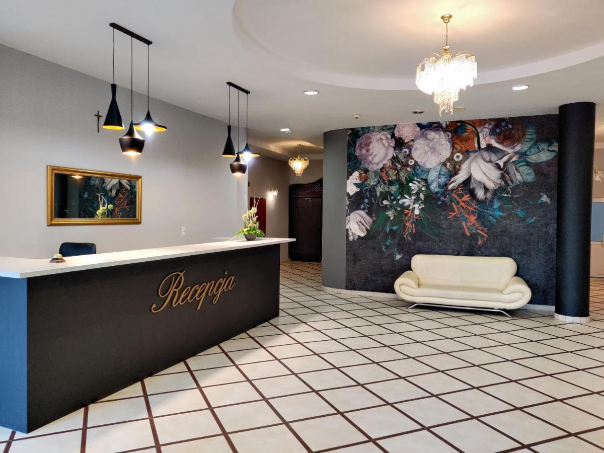 Hotel Sosnowe Zacisze Barszczewo Choroszcz Esterno foto
