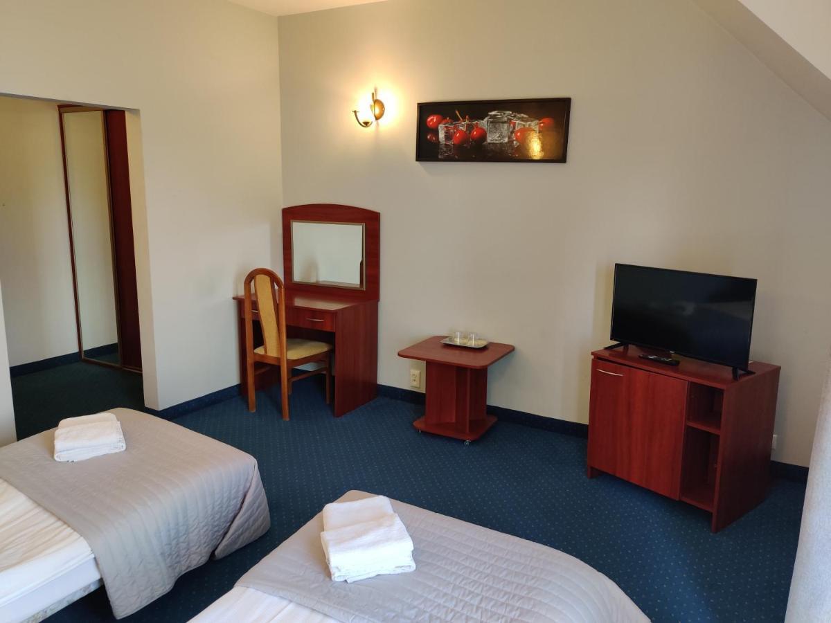 Hotel Sosnowe Zacisze Barszczewo Choroszcz Esterno foto