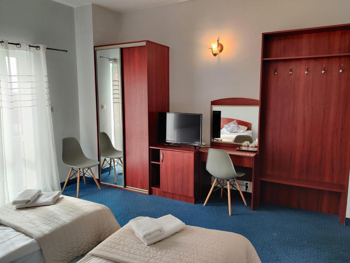 Hotel Sosnowe Zacisze Barszczewo Choroszcz Esterno foto