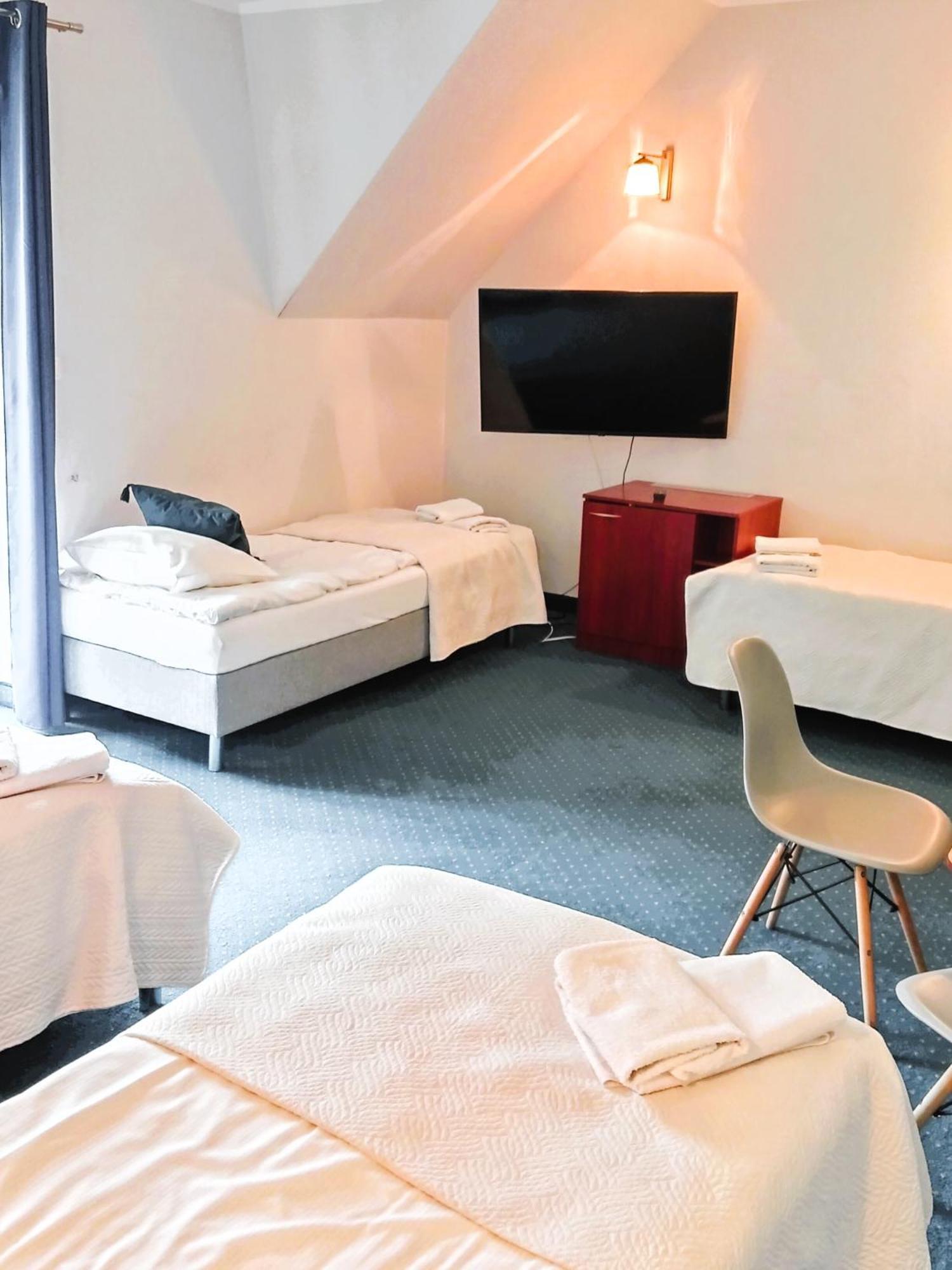 Hotel Sosnowe Zacisze Barszczewo Choroszcz Esterno foto