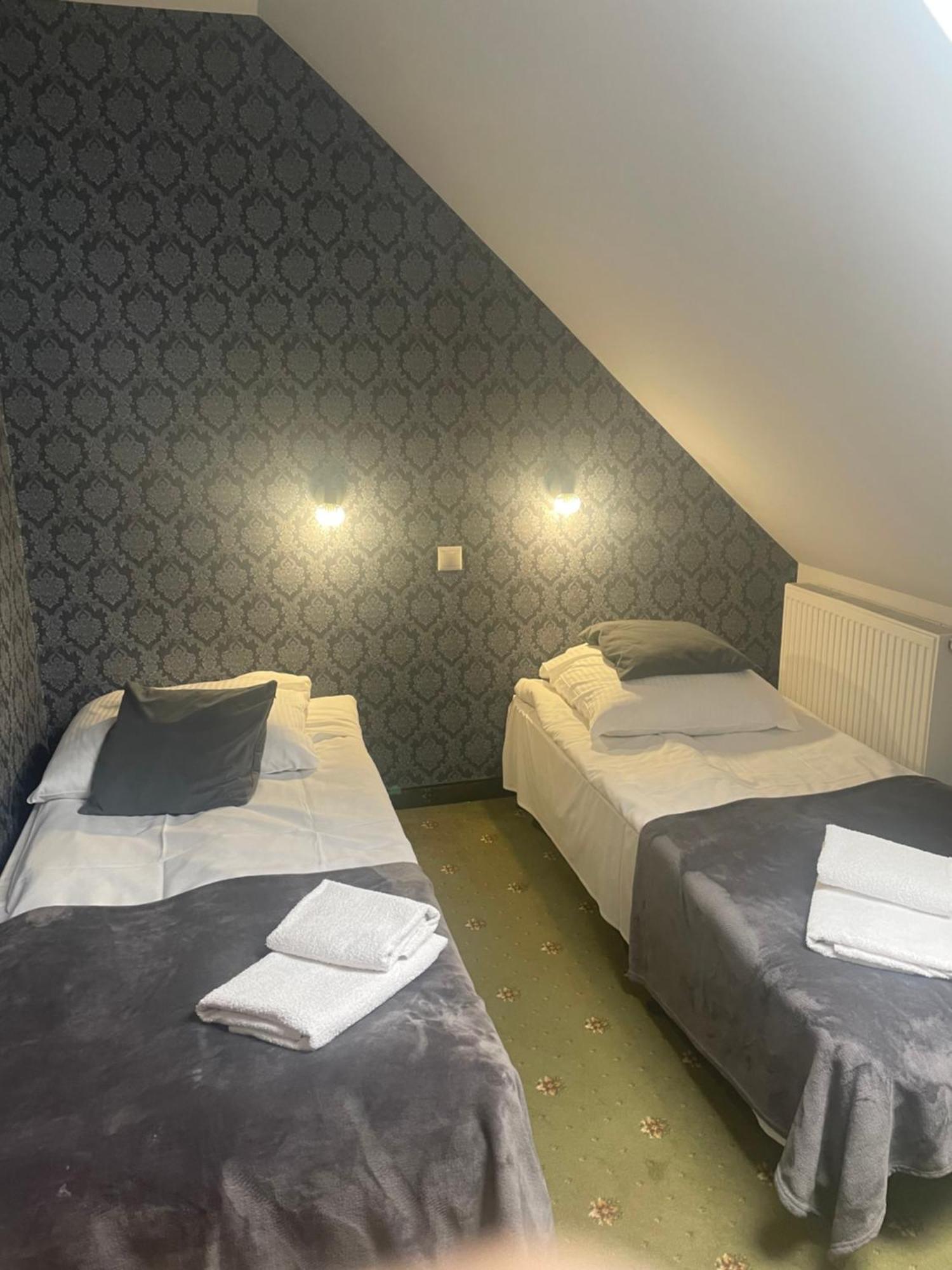 Hotel Sosnowe Zacisze Barszczewo Choroszcz Esterno foto