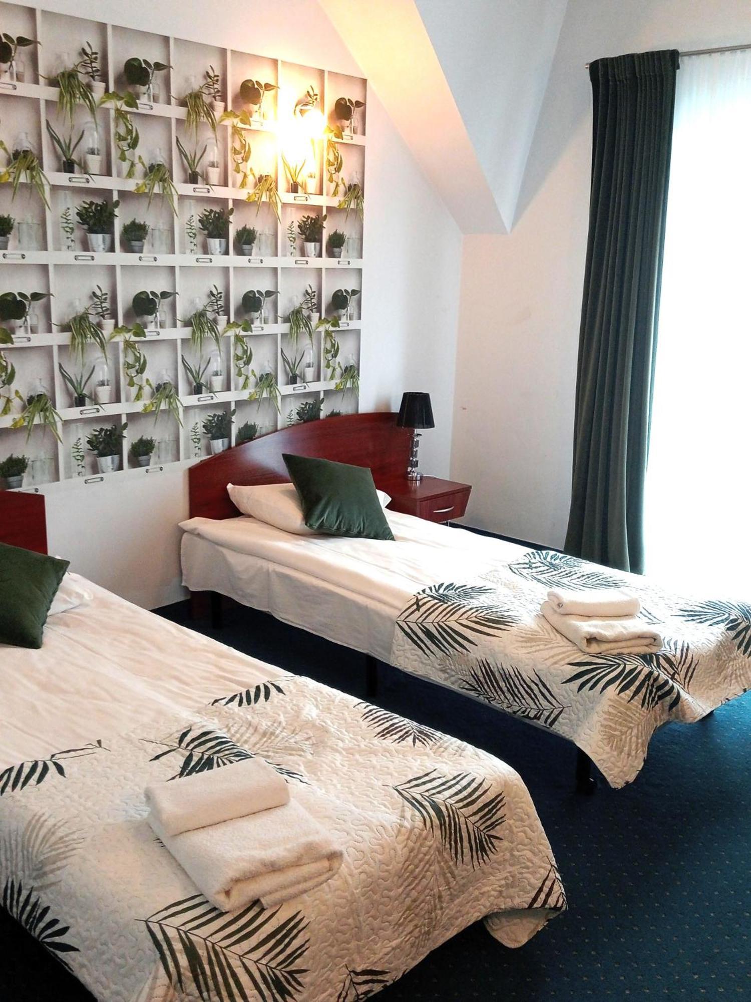 Hotel Sosnowe Zacisze Barszczewo Choroszcz Esterno foto