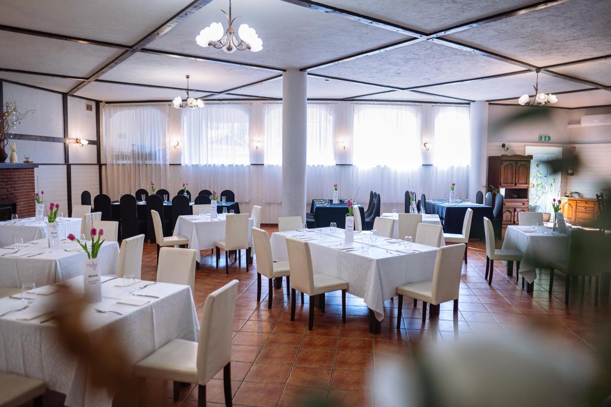 Hotel Sosnowe Zacisze Barszczewo Choroszcz Esterno foto