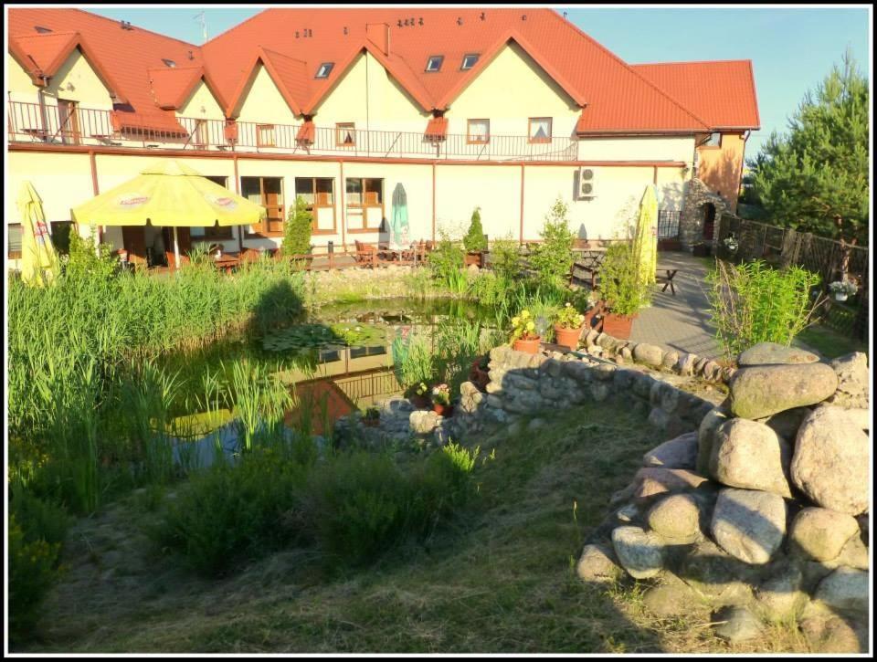 Hotel Sosnowe Zacisze Barszczewo Choroszcz Esterno foto
