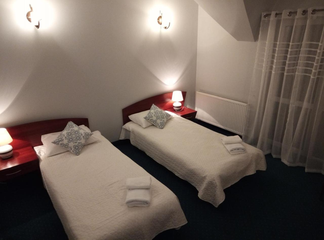 Hotel Sosnowe Zacisze Barszczewo Choroszcz Esterno foto