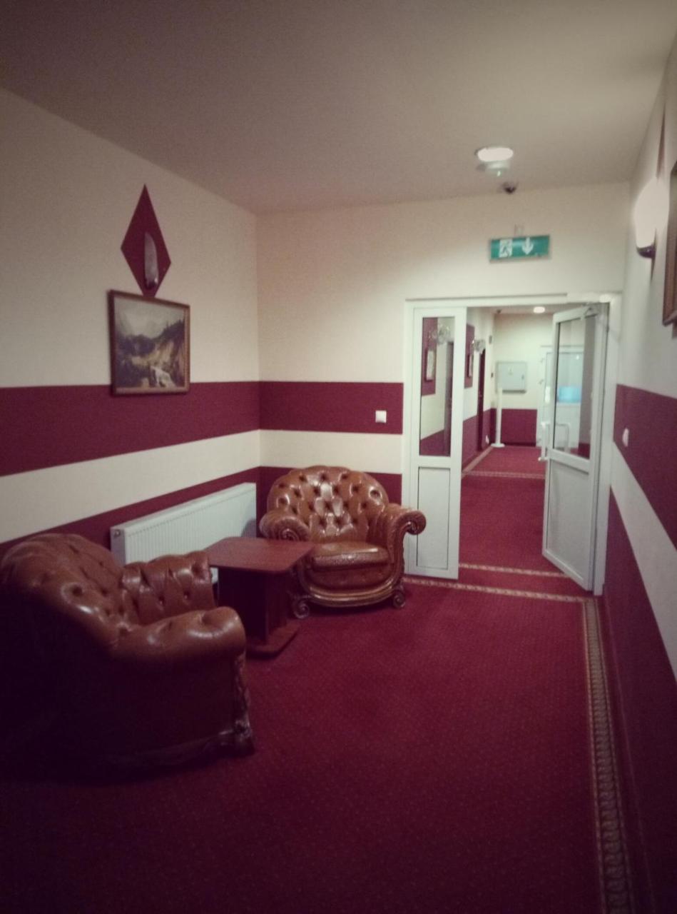 Hotel Sosnowe Zacisze Barszczewo Choroszcz Esterno foto